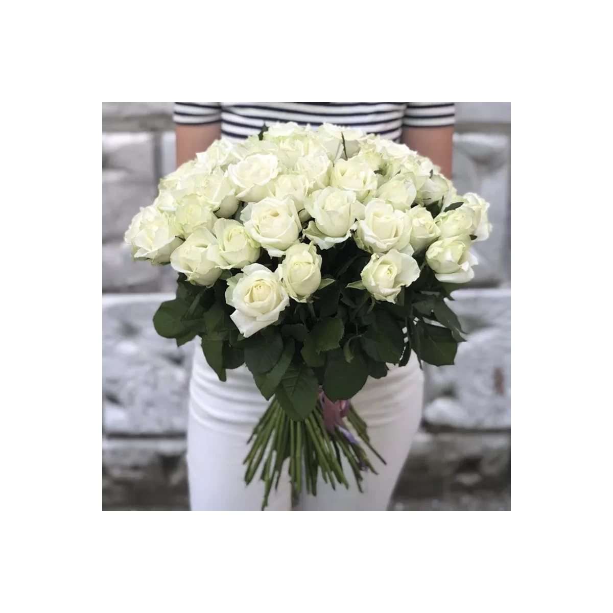 Buy 51 white roses with delivery Chisinau, Moldova