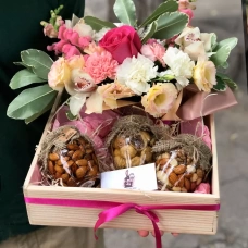 Buy gift set with honey with delivery Chisinau, Moldova