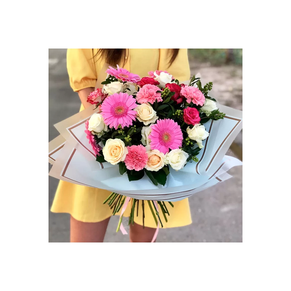 Buchet de flori colorate fotografie