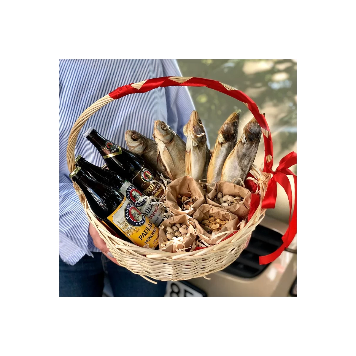 Buy Basket with Beer and Fish with delivery in Chișinău, Moldova - Cadouri.md