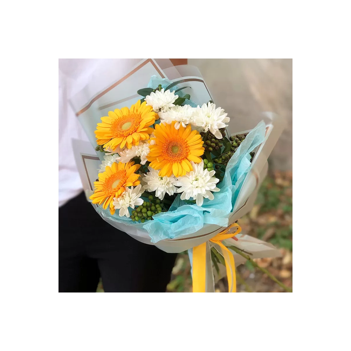 Buchet luminos de flori fotografie