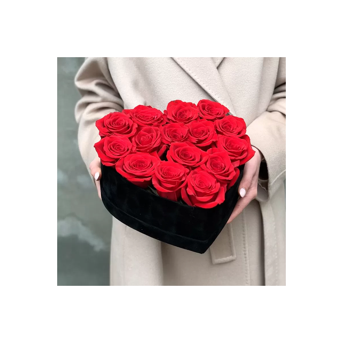 Buy A Velvet Heart with Premium Roses with delivery Chisinau, Moldova - Cadouri.md