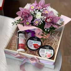 Buy skin care set with delivery Chisinau, Moldova