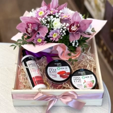 Buy skin care set with delivery Chisinau, Moldova