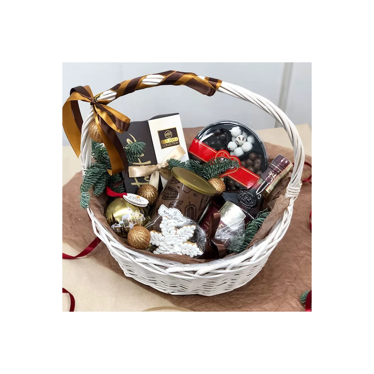 Gift Basket "Chocolate Factory"