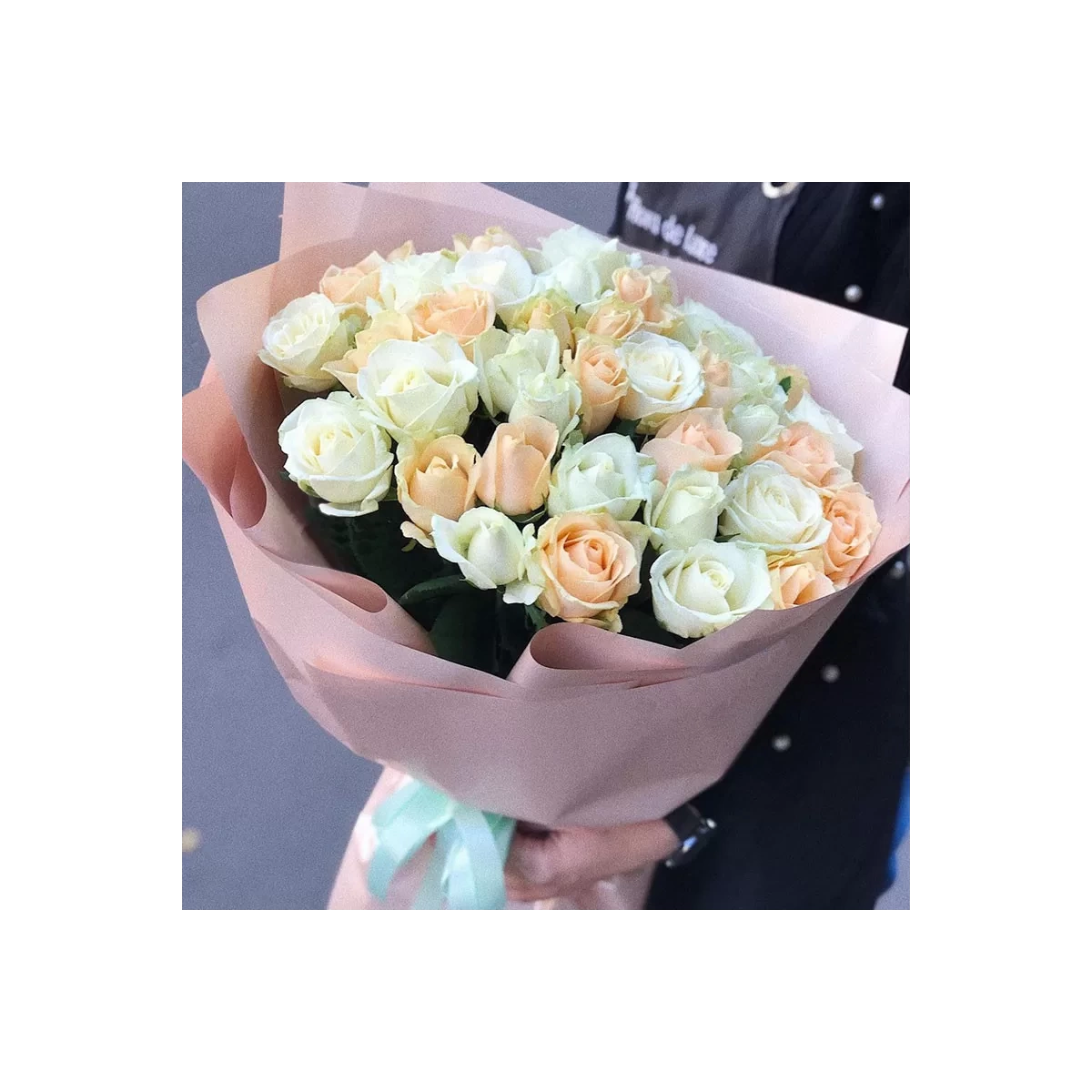 35 Trandafiri Pastel