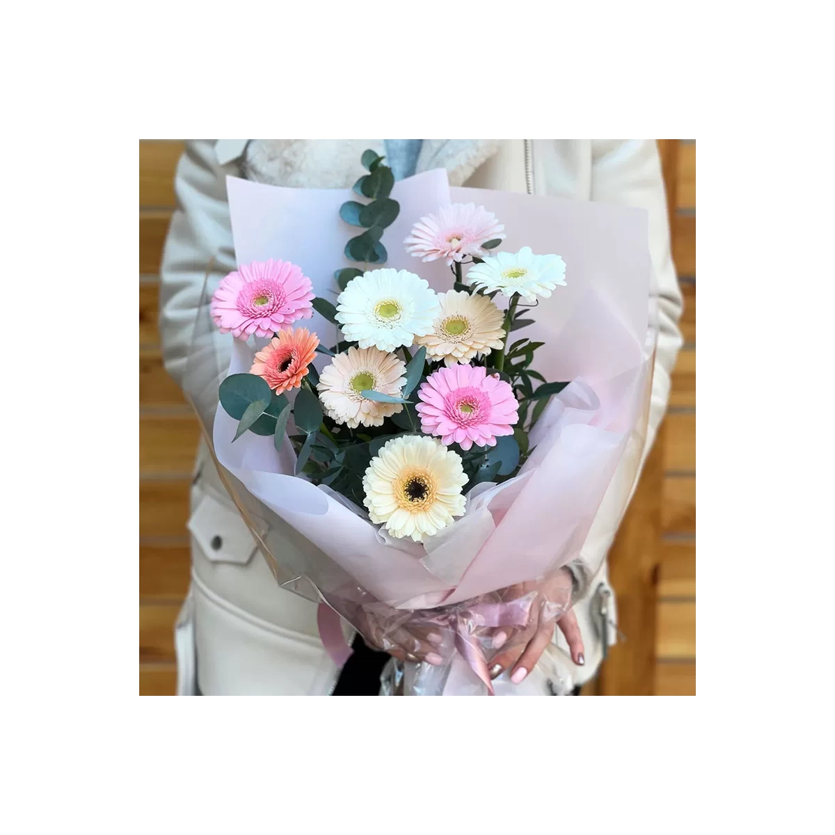 Buy bouquet of colorful gerberas with delivery Chisinau, Moldova