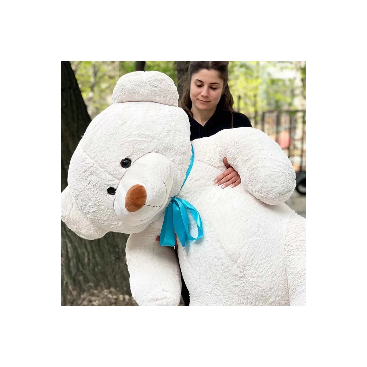 Buy big white bear with delivery Chisinau, Moldova