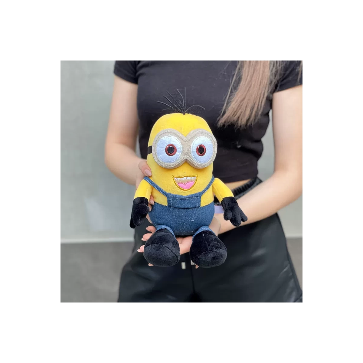 Buy plush toy minion with delivery Chisinau, Moldova