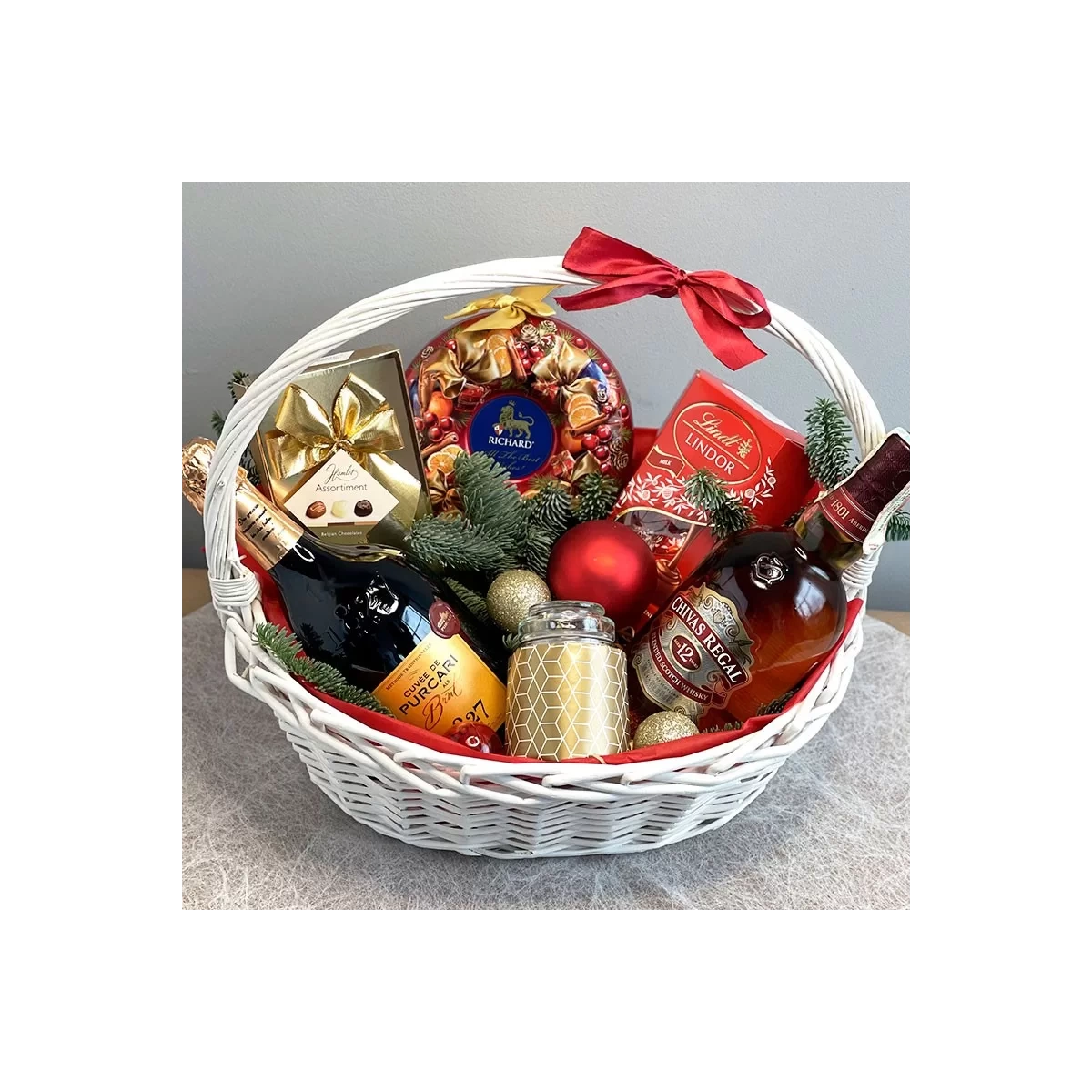 Christmas Gift Basket "Vintage"