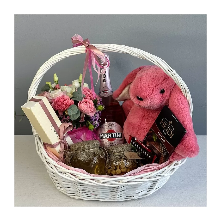 Valentine Gift Box Gift Baskets Boyfriend And Girlfriend Presents