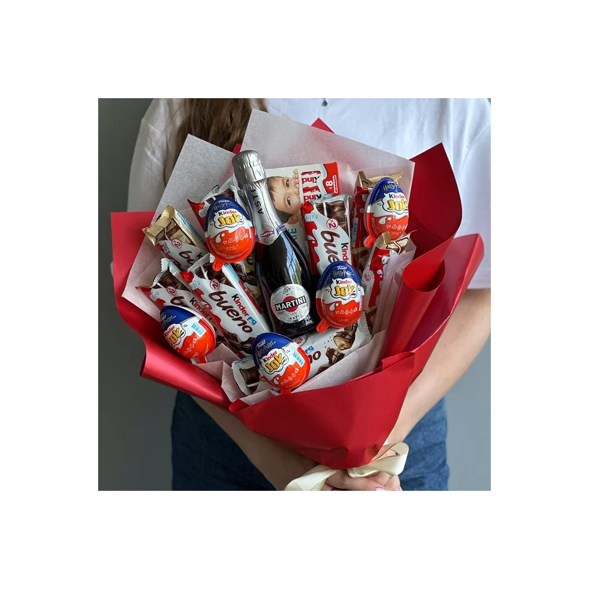 Kinder Bouquet with Asti Martini