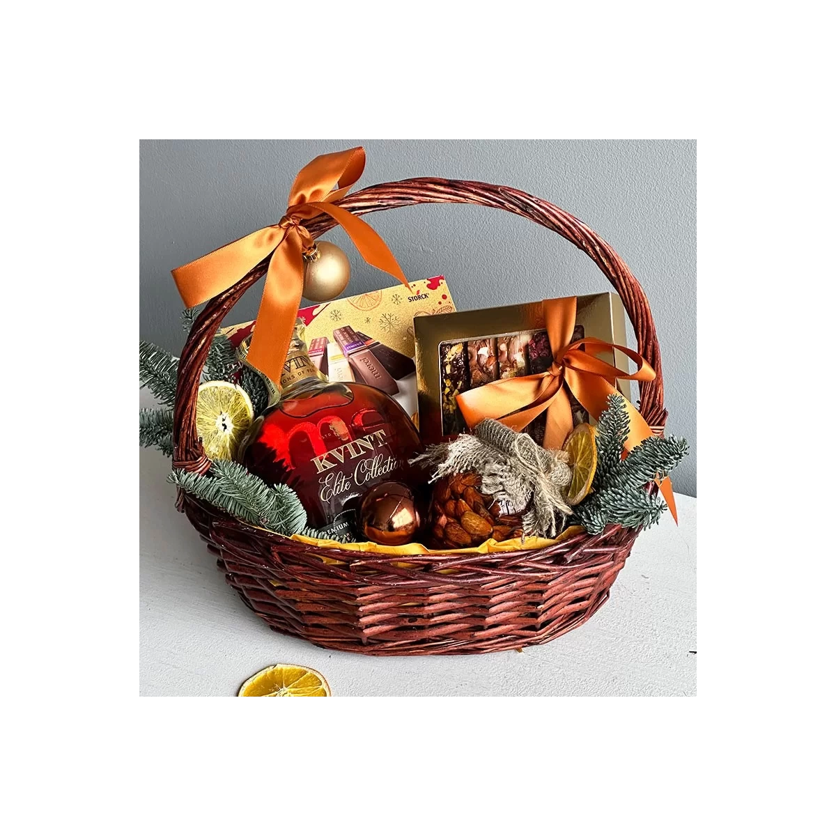 New Year's Basket with Cognac