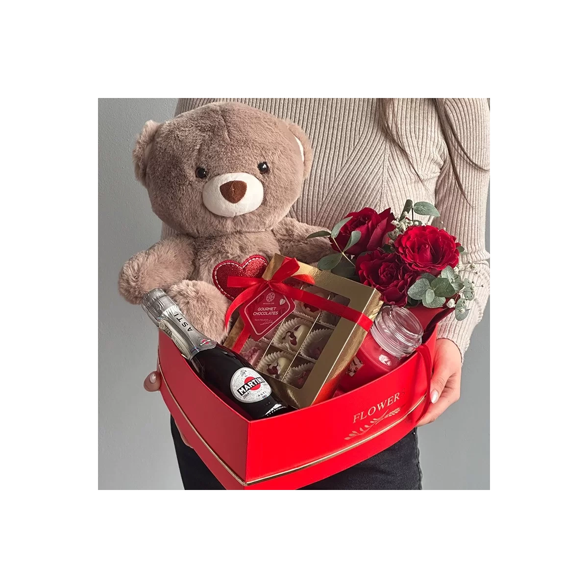 Heart "Bear with Gifts"