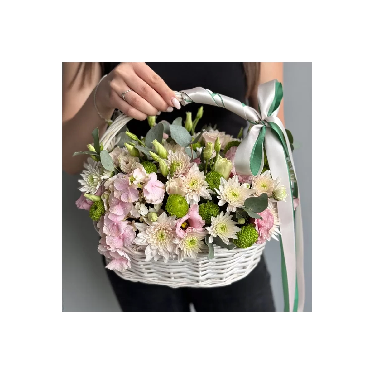 Flower Basket "Spring Passion"