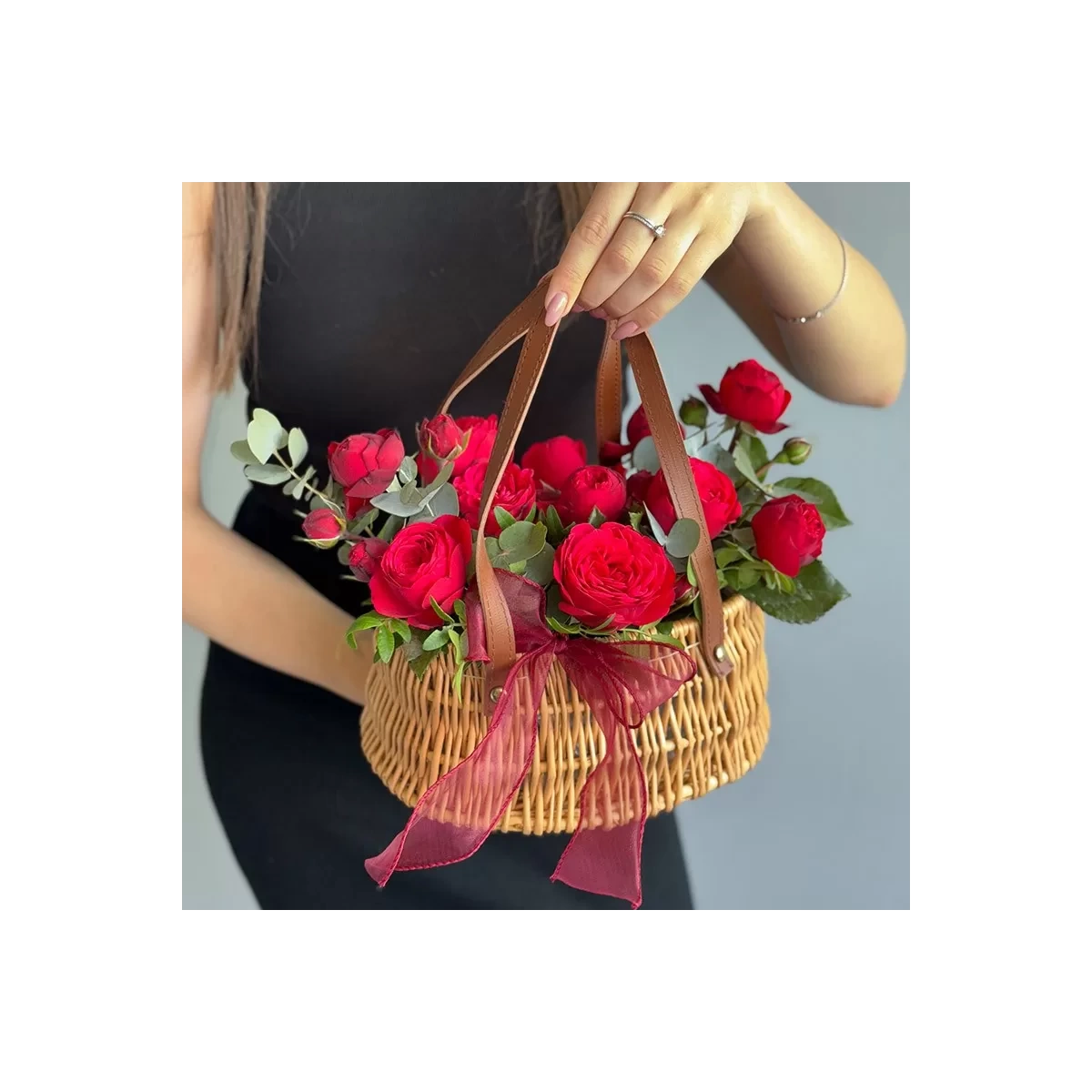Цветочная Корзина "Mon Rouge"