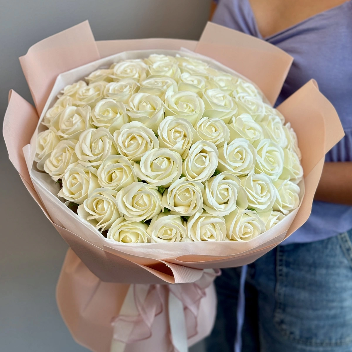 51 White Roses from Soap