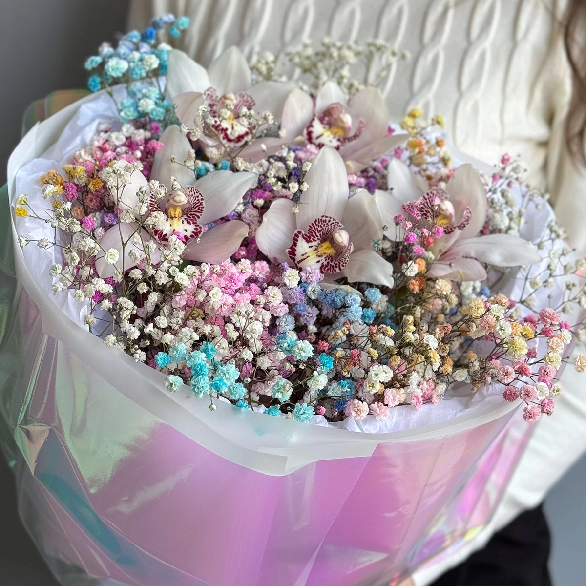 Bouquet of Gypsophila "Ultraviolet"