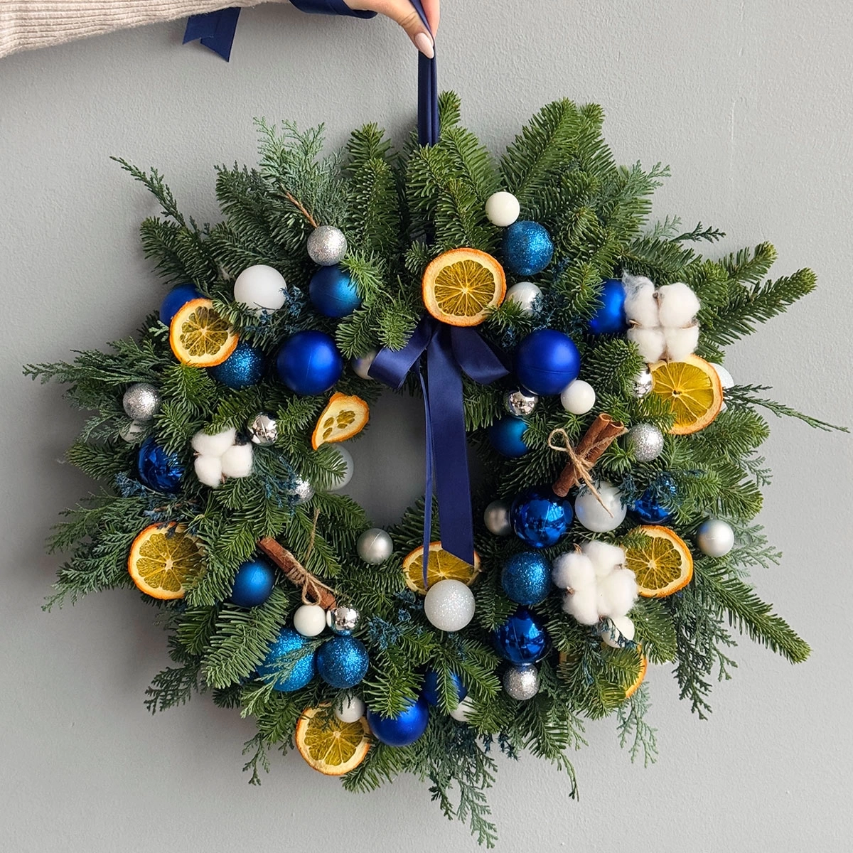 Spruce Wreath "Frozen"