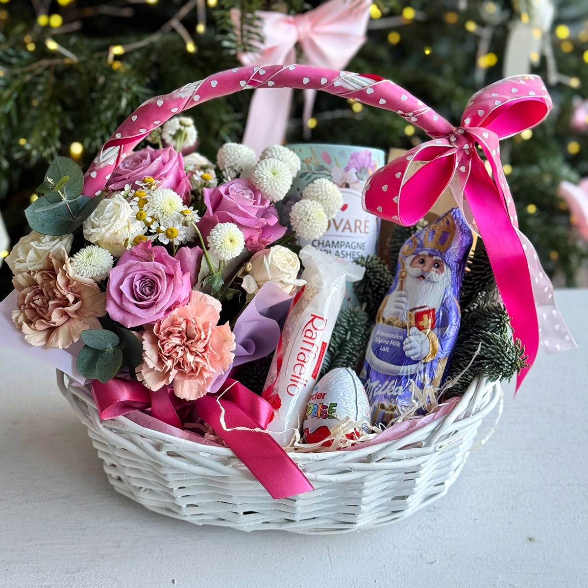 Buy Easter gift basket with tea, sweets and flowers with delivery in Chisinau, Moldova