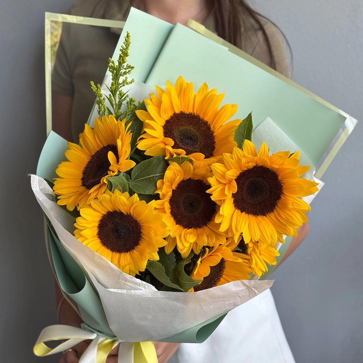 Bouquet "Longing for the Sun"