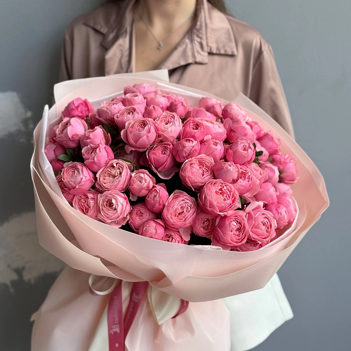 25 Trandafiri Sylvia Pink