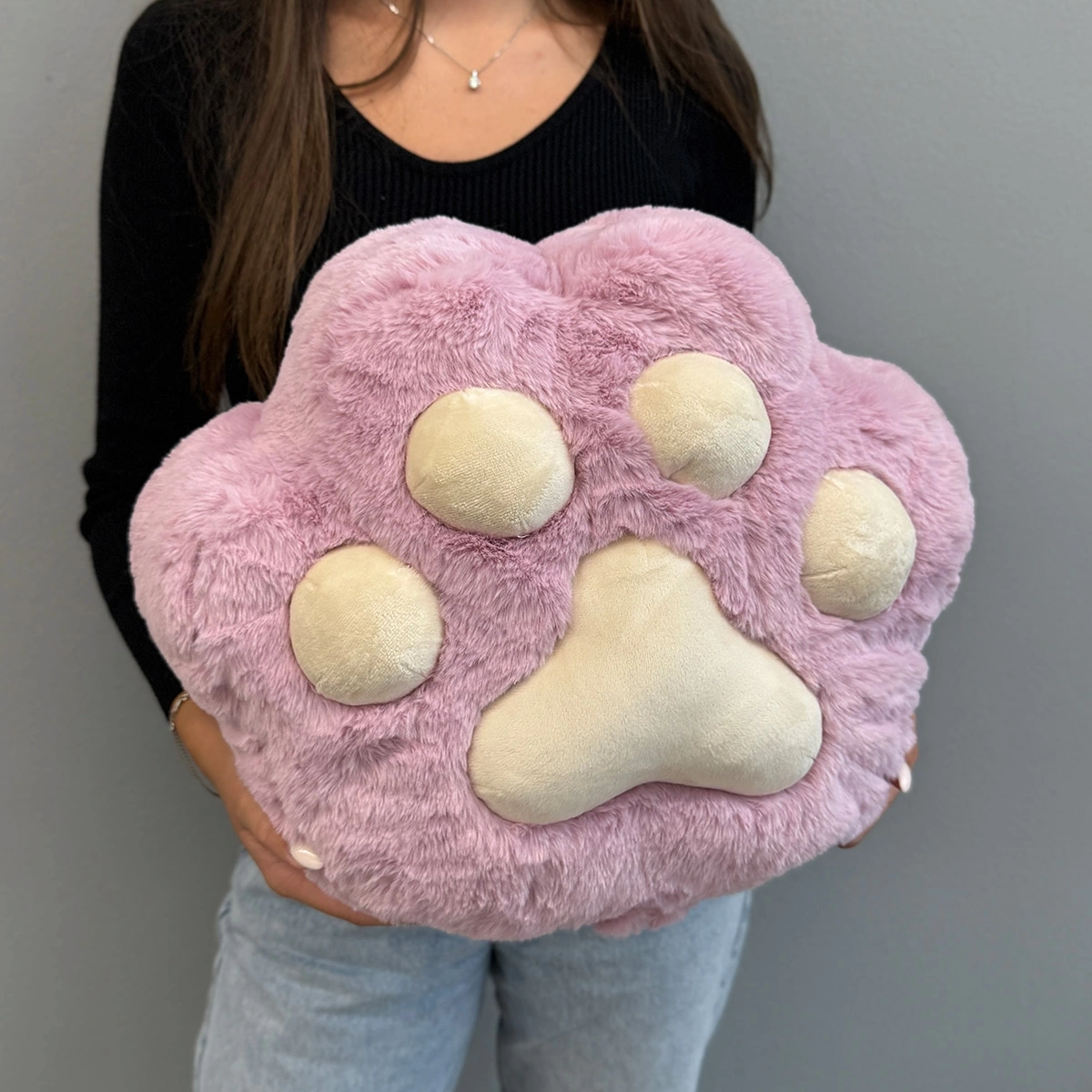 Pillow Paw
