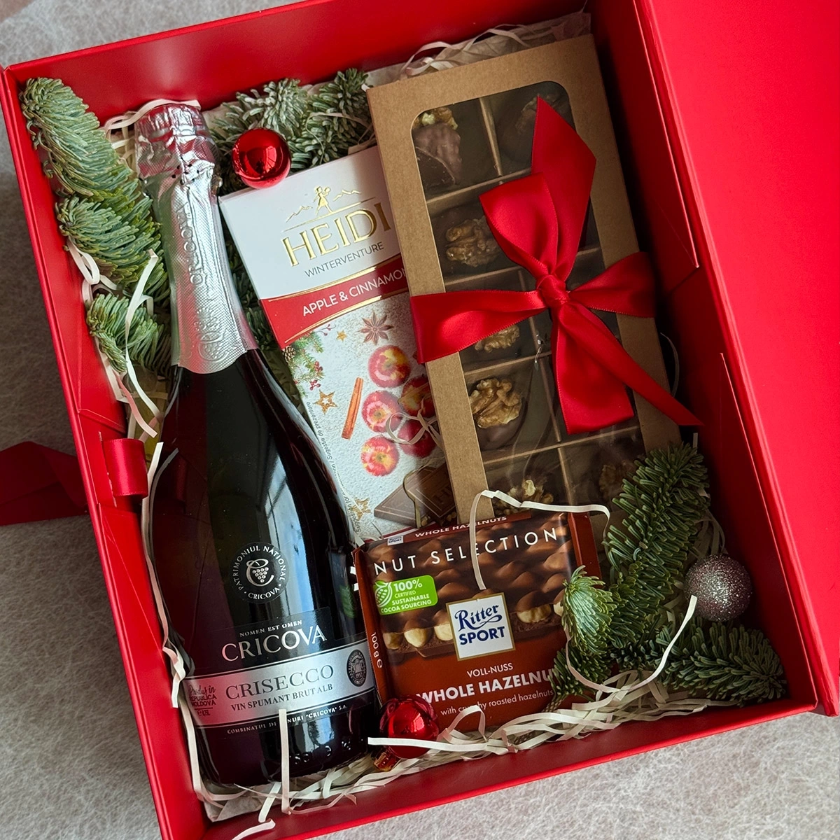 Gift Box "Sugar Elves"