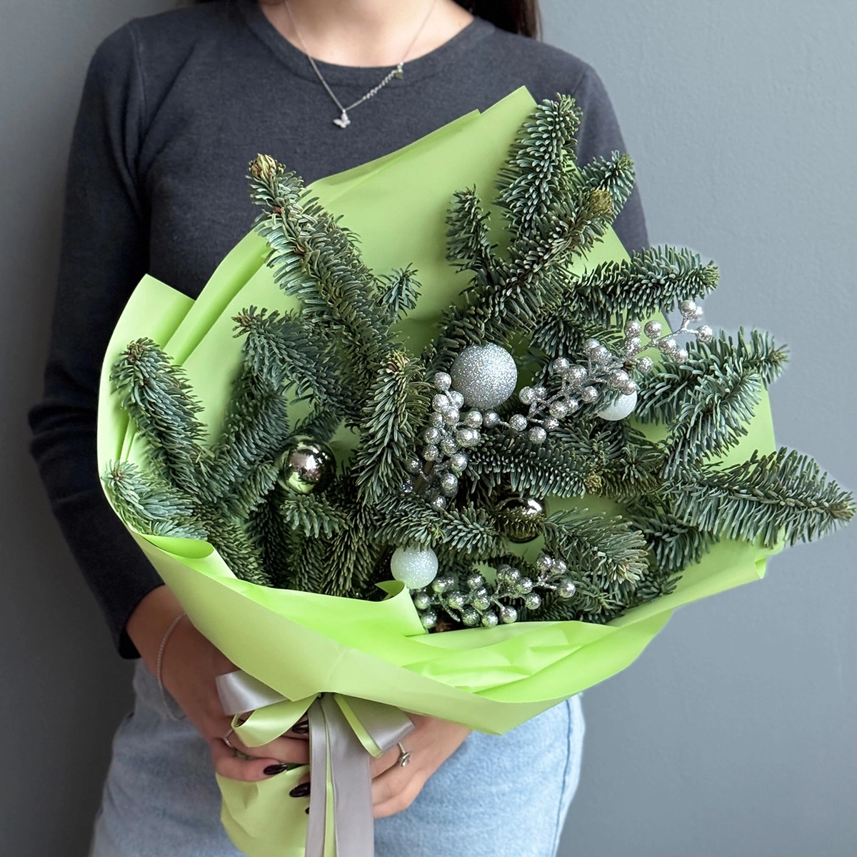 Buchet "Farmecul Veșnic Verde"