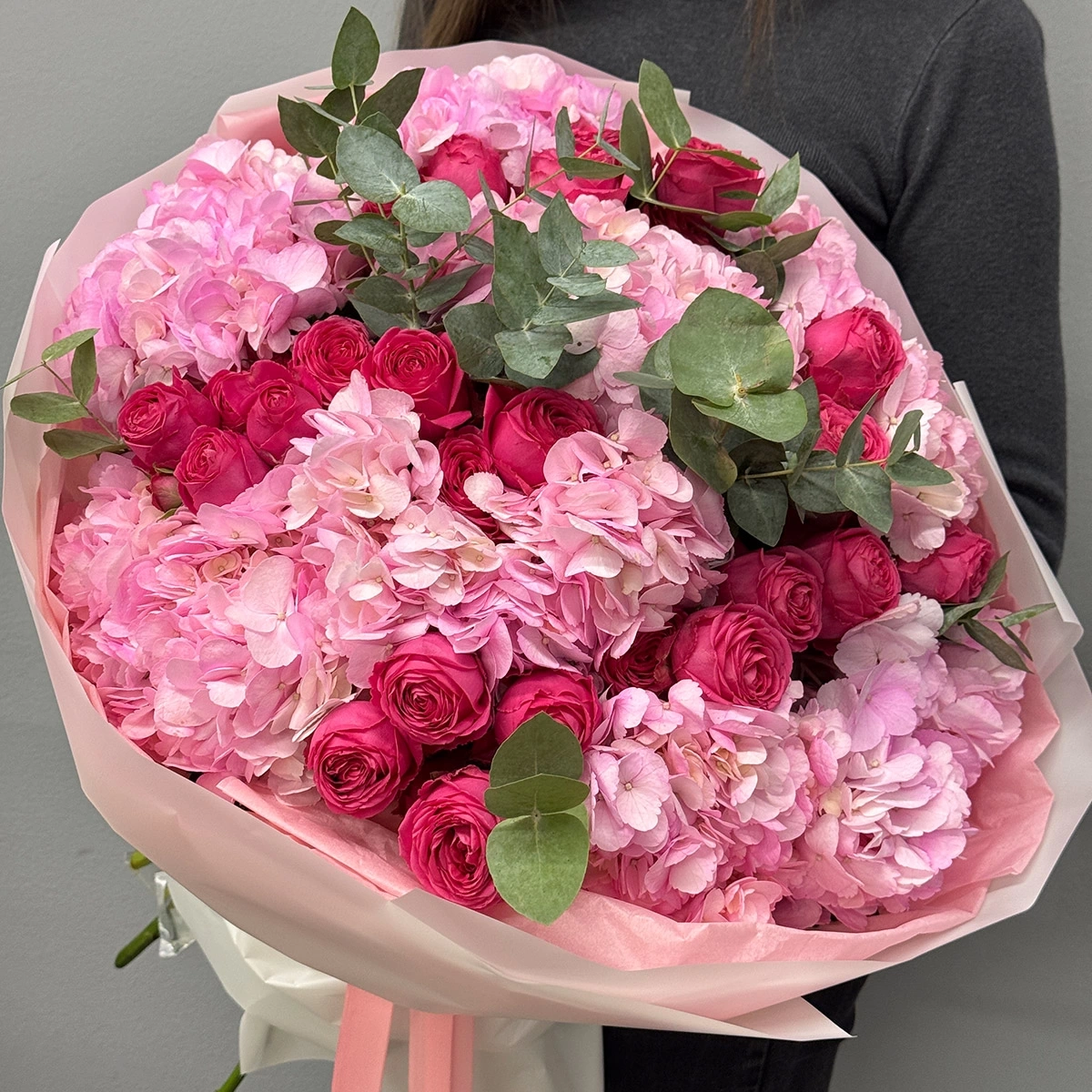 Buchet "Roz de Regina"