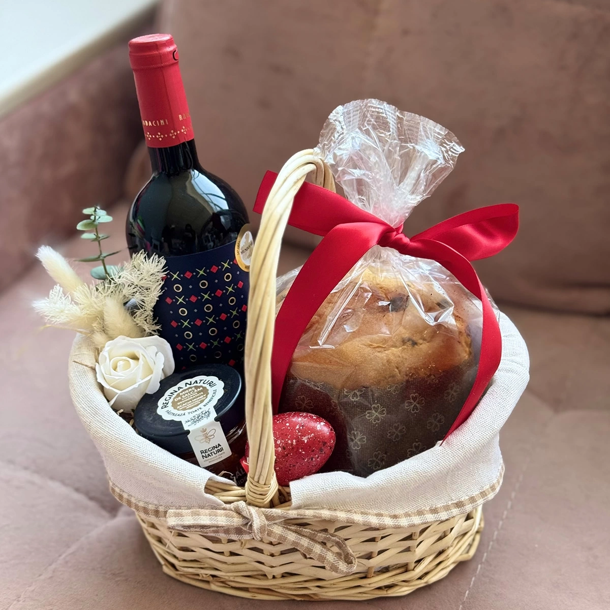 Basket "At Grandma's in the Village"