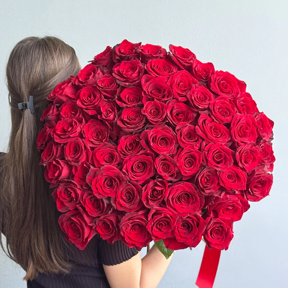 51 Red Roses 50-60 cm