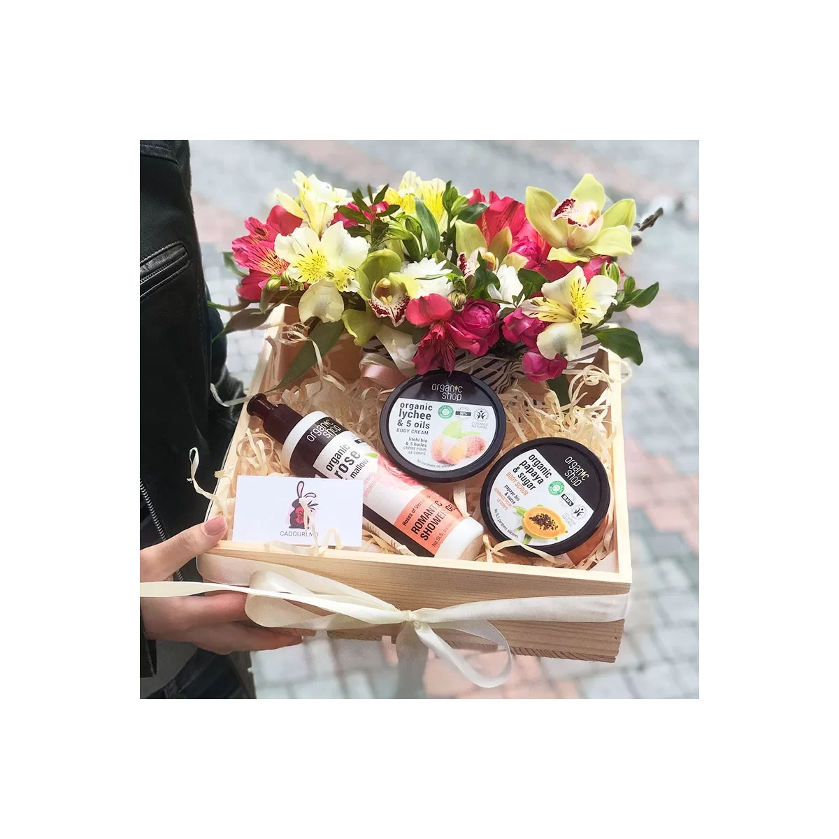 Buy skin care set with delivery Chisinau, Moldova