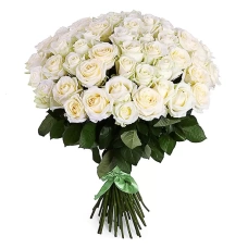 Cumpără 51 trandafiri albi cu livrare în Chișinău, Moldova