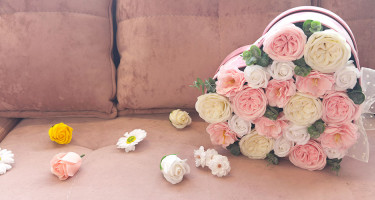 Soap flower bouquets – an unusual way to surprise your loved ones.